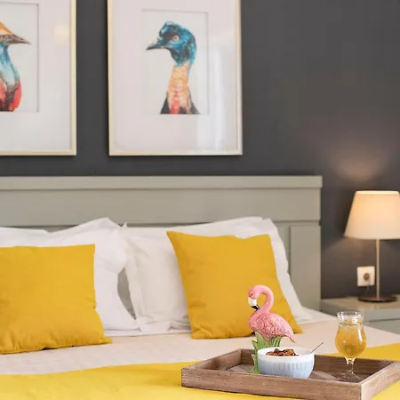 Vigles Sea View, Philian And