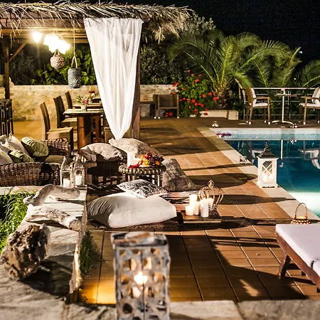 Vigles Sea View, Philian And