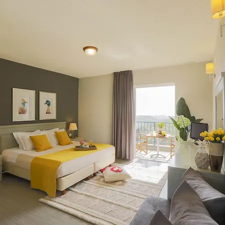 Vigles Sea View, Philian And 4*