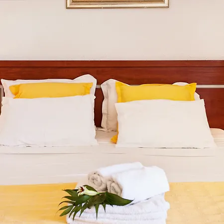 Vigles Sea View, Philian And Kalivia (Skiathos)