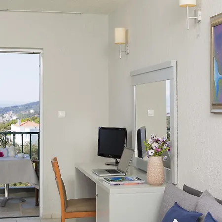 Vigles Sea View, Philian And Hotel de apartamente