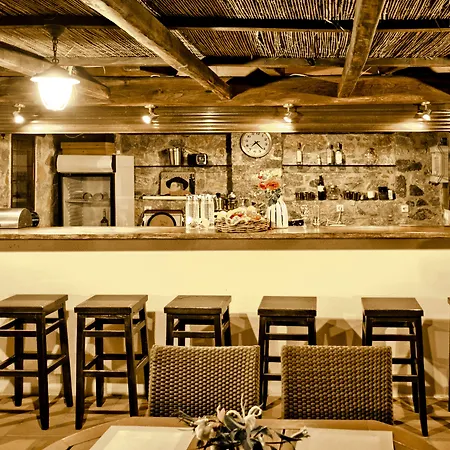 Aparthotel Vigles Sea View, Philian And Kalivia (Skiathos)