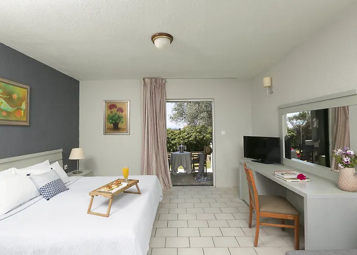 Vigles Sea View, Philian And Aparthotel Kalivia (Skiathos)