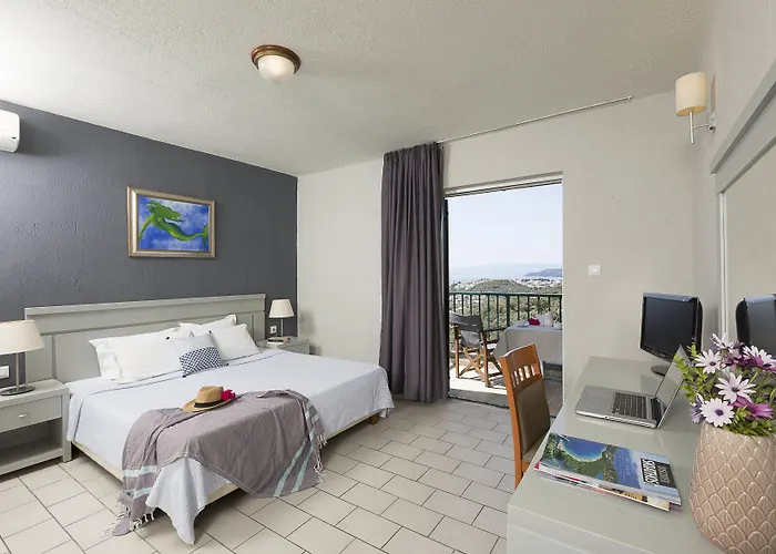 Vigles Sea View, Philian And 4* Kalivia (Skiathos)