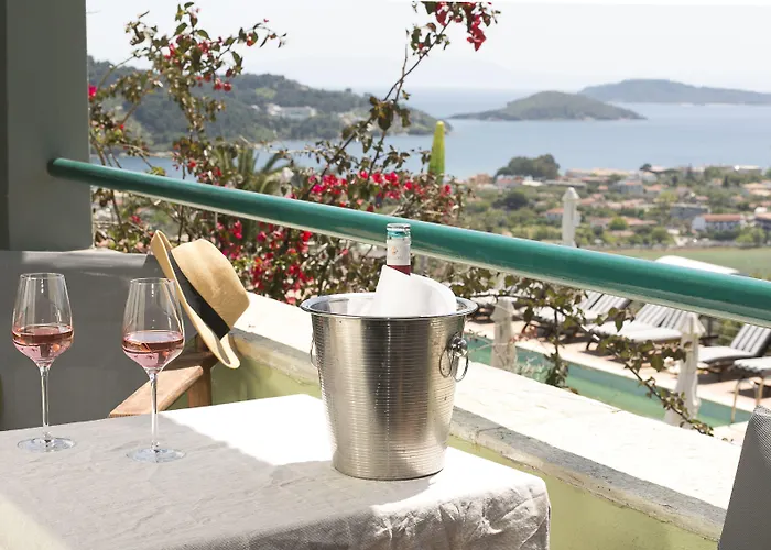 Vigles Sea View, Philian And Apartmanhotel Kalivia (Skiathos)