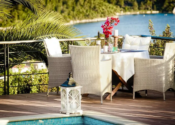 Vigles Sea View, Philian And 4*